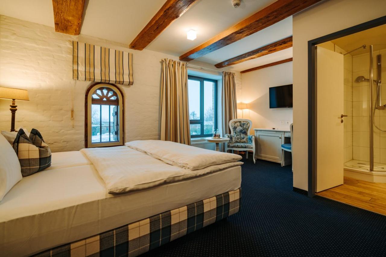 Hotel Alter Kornspeicher นอยชเตรลิทซ์ ภายนอก รูปภาพ