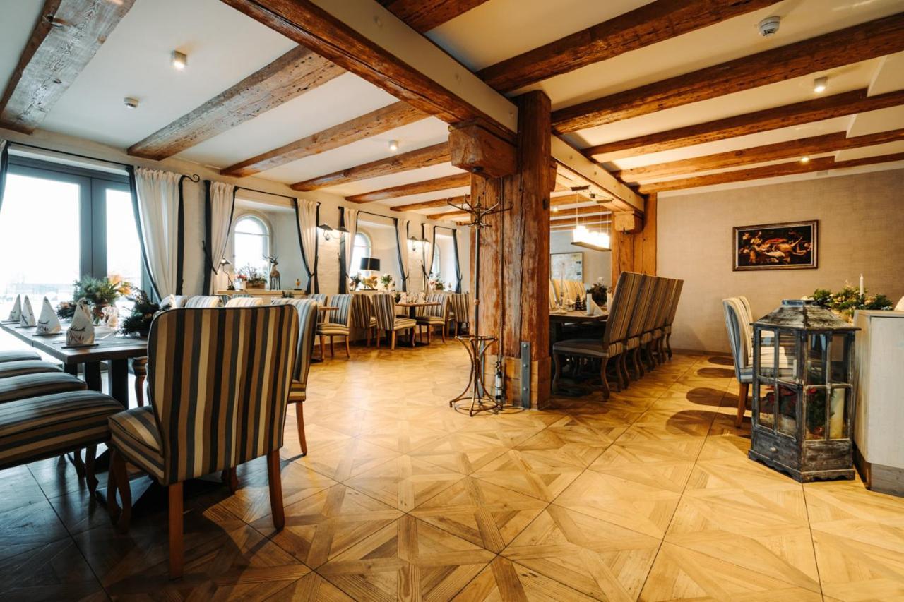 Hotel Alter Kornspeicher นอยชเตรลิทซ์ ภายนอก รูปภาพ